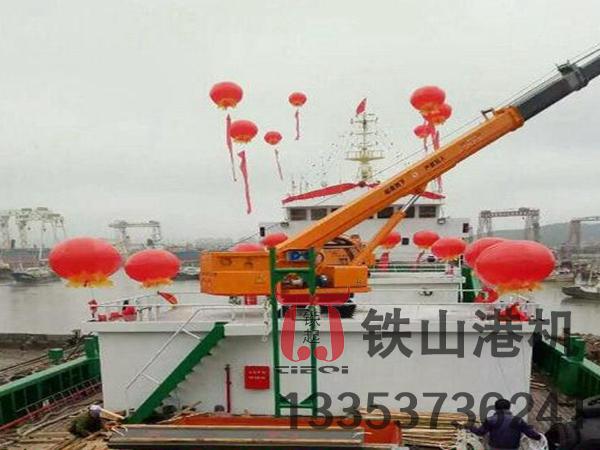 上海船用起重機廠家 液壓驅動系統(tǒng)視線船舶精準裝卸穩(wěn)定